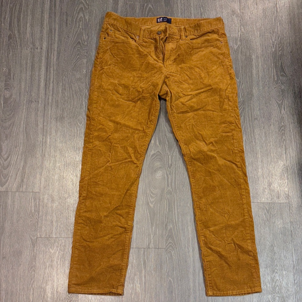 GAP Men's Tan Corduroy Pants